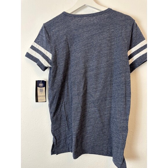 Notre Dame Fighting Irish Shirt women’s small Captivating Vintage Style Vneck - Picture 3 of 6